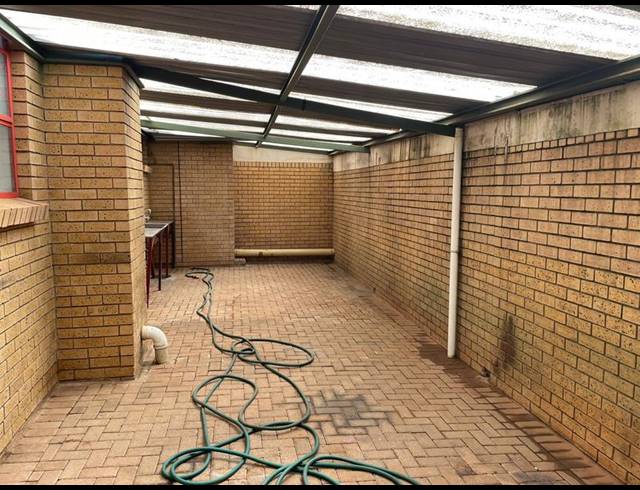 INDUSTRIAL PROPERTY TO RENT IN HIGHVELD